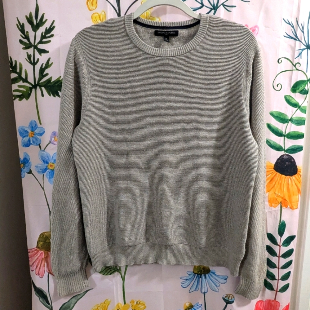Banana Republic 100% cotton sweater